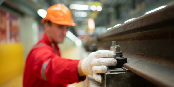 Mecánicos Industriales · Montadores de Estructuras / Maquinaria  Masquefa · Mantenimiento Preventivo y Correctivo de Maquinaria